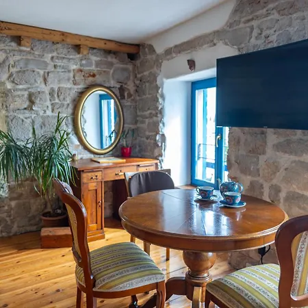 Old House Apartman Vodice