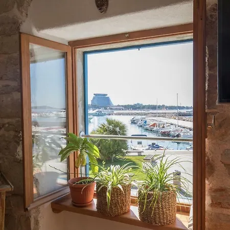Old House Apartment
